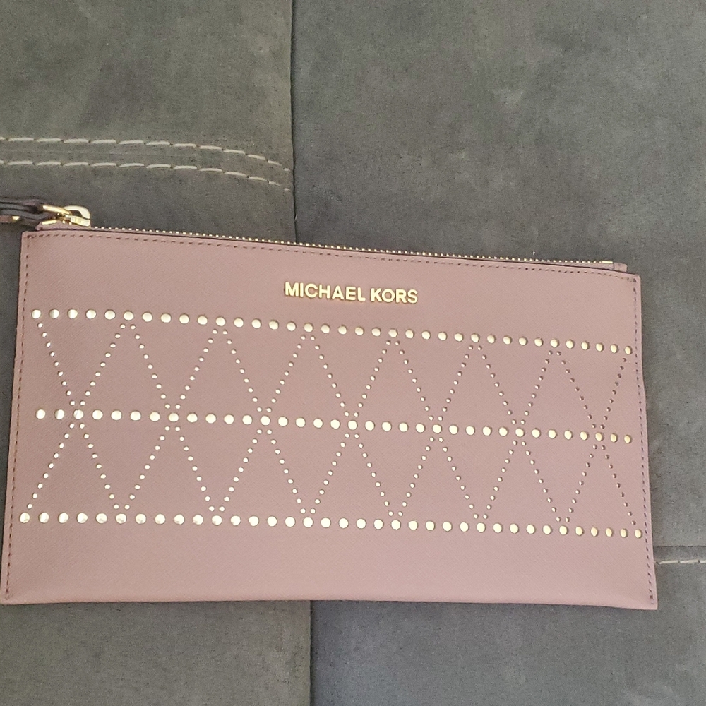 Michael Kors Mauve Studded Leather Wristlet Clutch | Gold Hardware | Saffiano - Picture 6 of 11